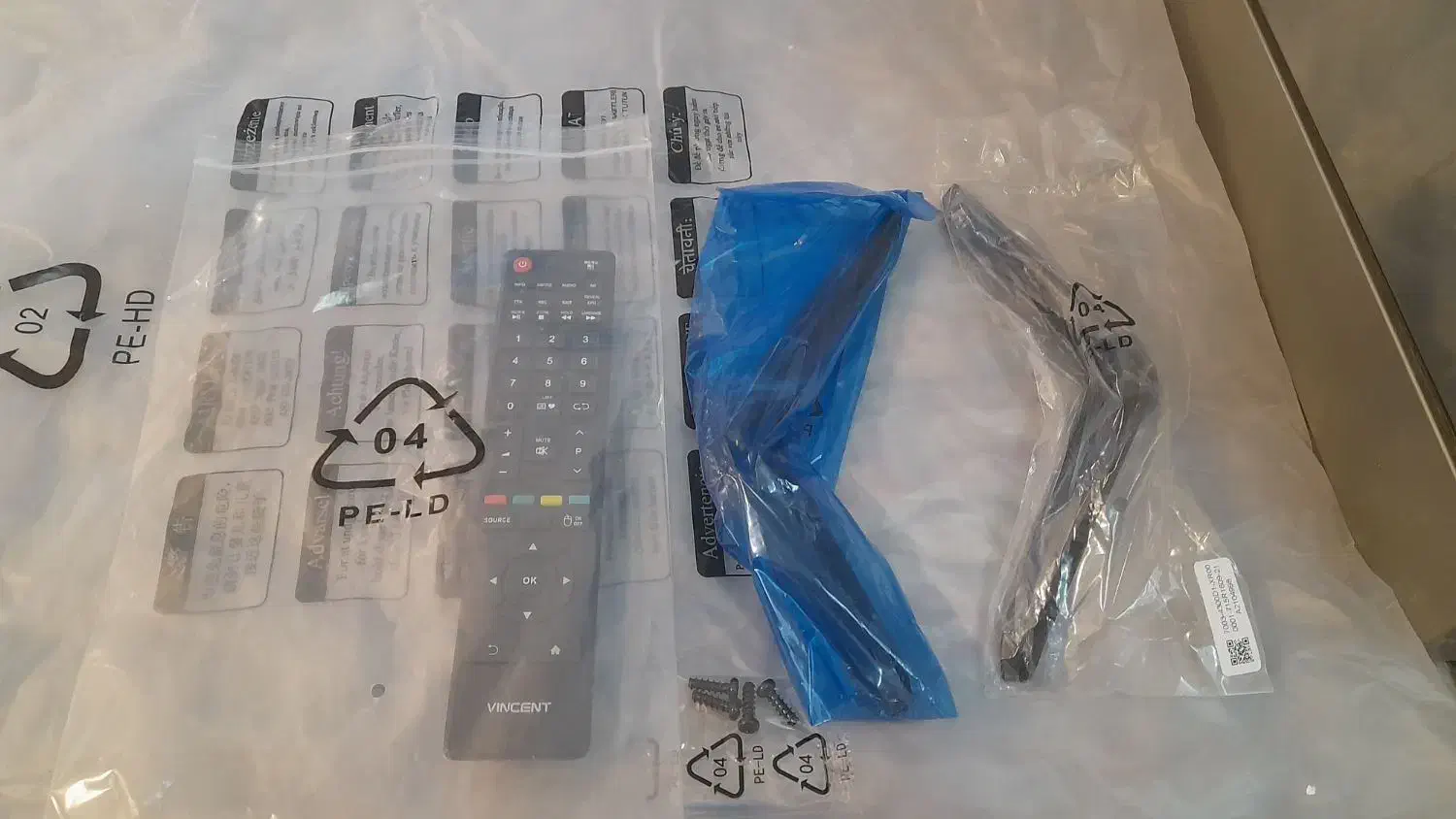 ال ای دی ۴۳ وینست|تلویزیون و پروژکتور|مشهد, ایثار|دیوار