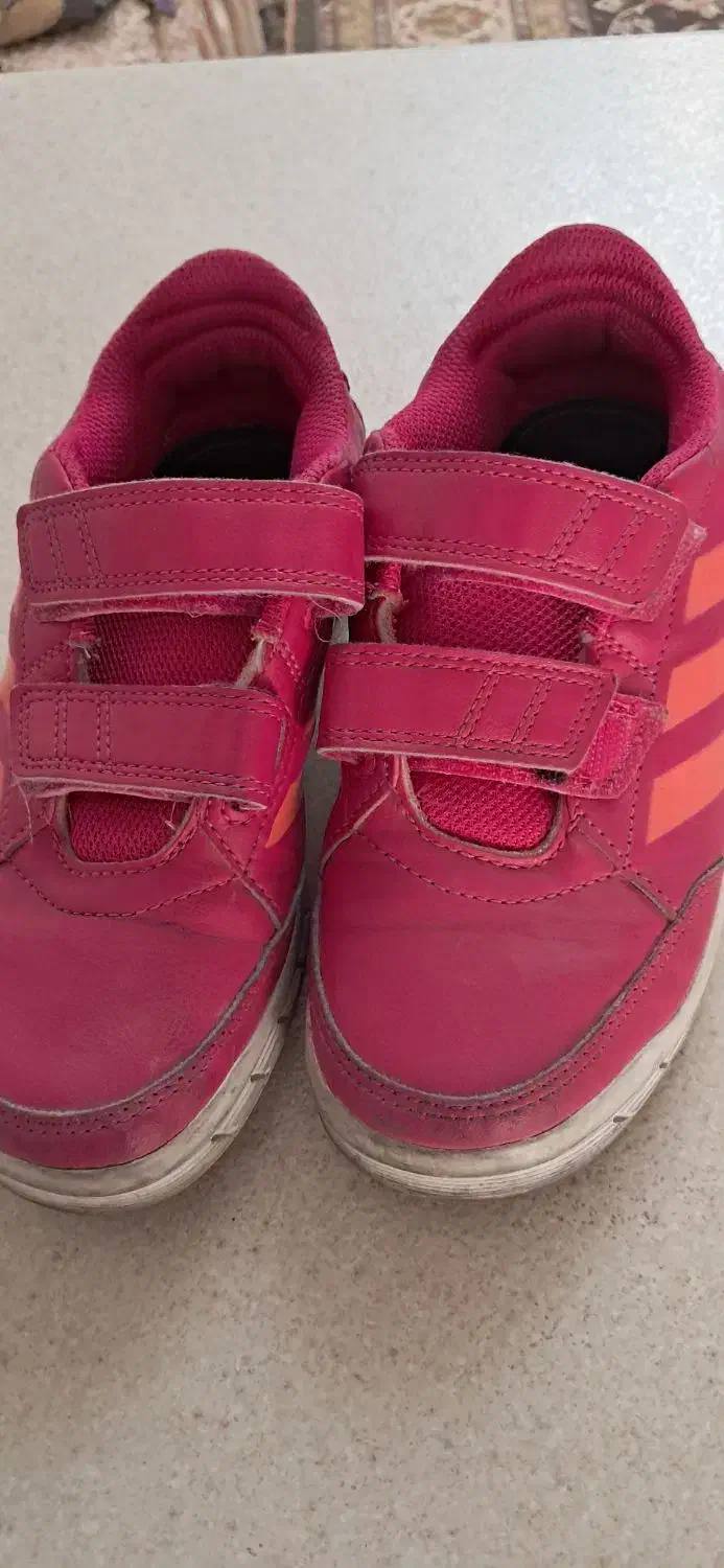 کتونی آدیداس خارجی اصل سایز تا ۹سال|کفش و لباس بچه|تهران, دکتر هوشیار|دیوار