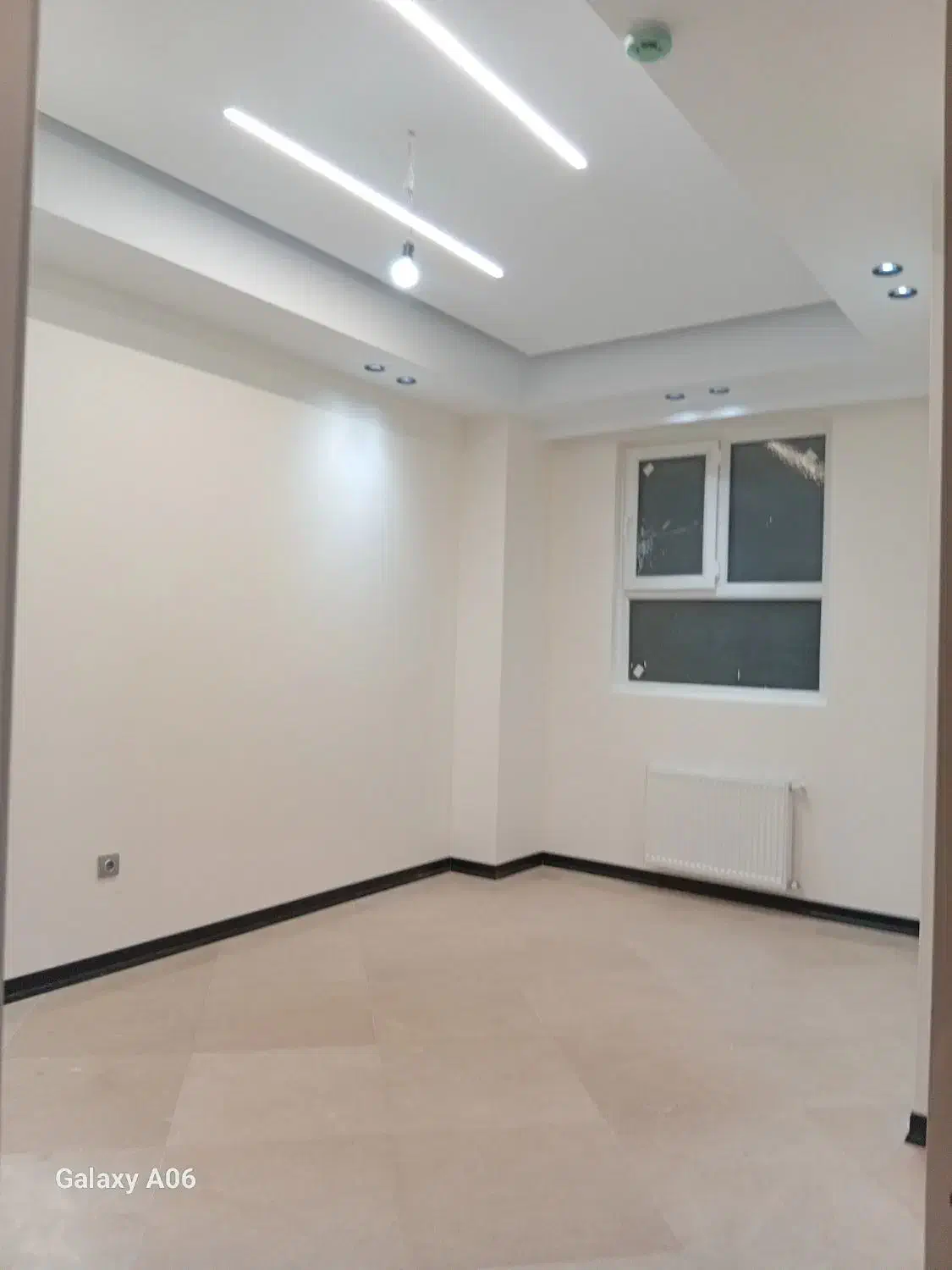 فردوس شرق نوساز ۱۴۱ متر ۲p فول امکانات تبدیل دارد