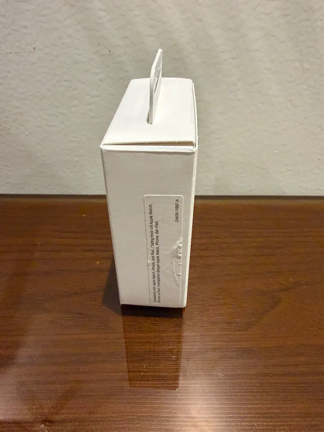 آداپتور ۲۰ وات دو پین اصلی اپل|لوازم جانبی موبایل و تبلت|تهران, آجودانیه|دیوار