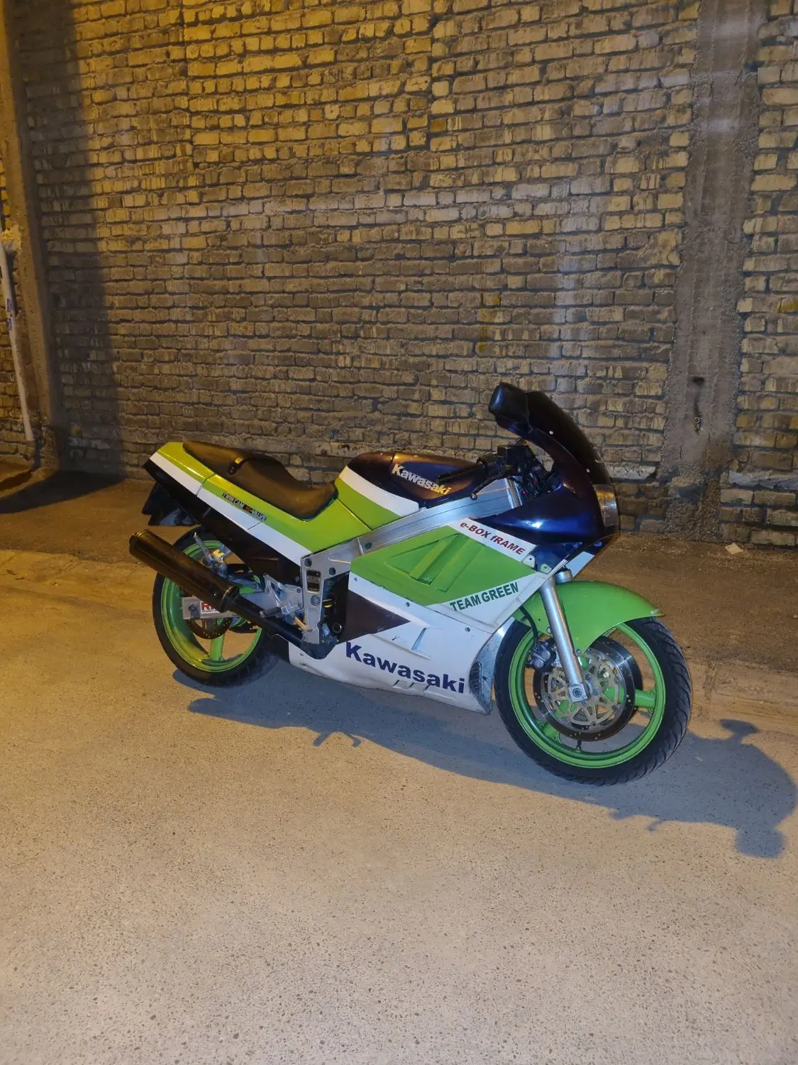 kawasaki zx400|موتورسیکلت|تهران, فردوسی|دیوار