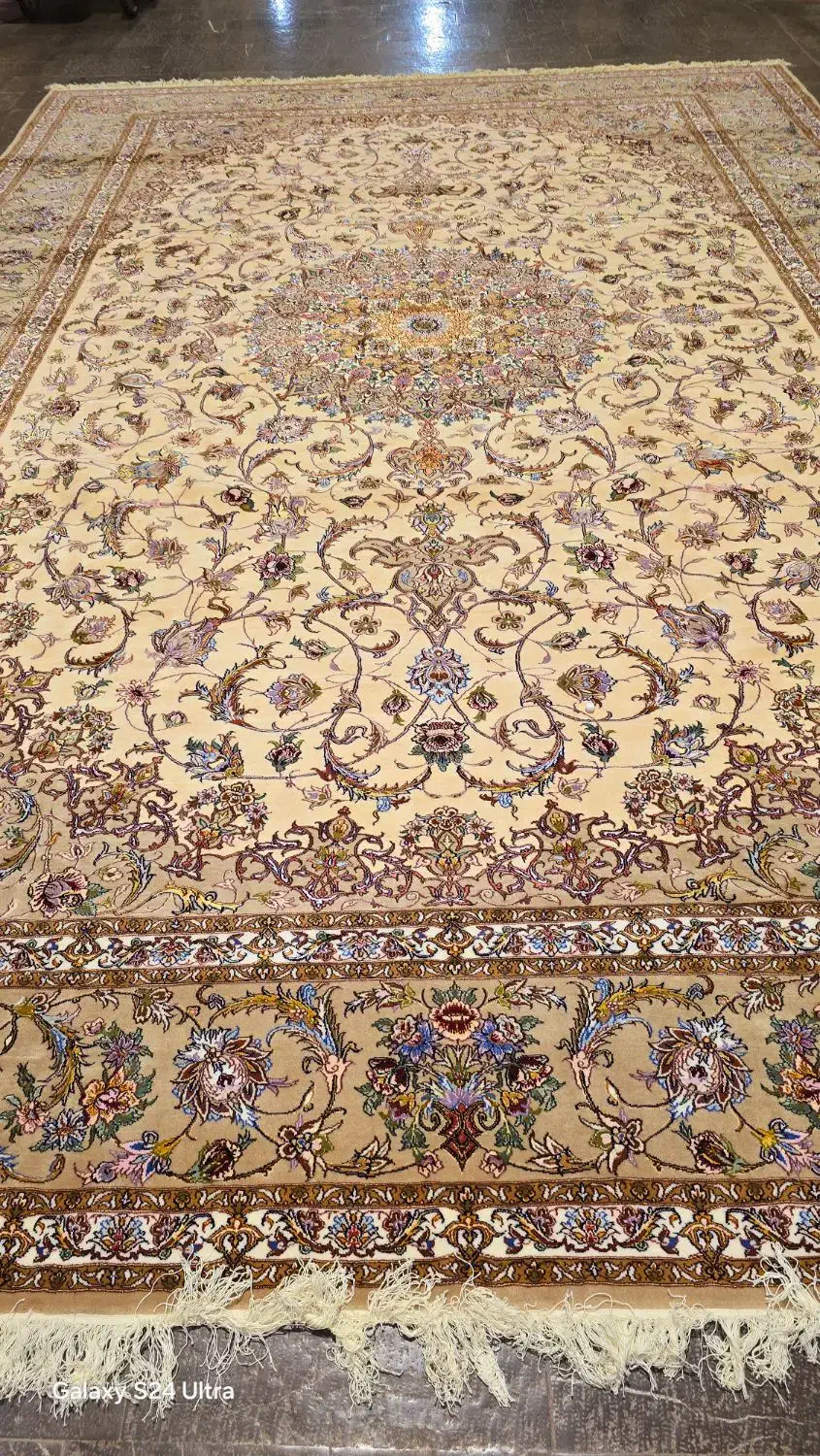 ۲۴متری|فرش|اصفهان, نقش جهان|دیوار