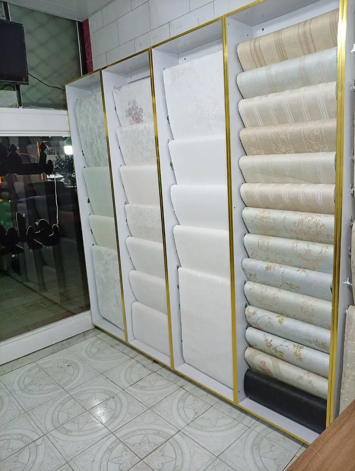 فروش ونصب انواع کاغذ دیواری|خدمات پیشه و مهارت|نظرآباد, نظرآباد|دیوار