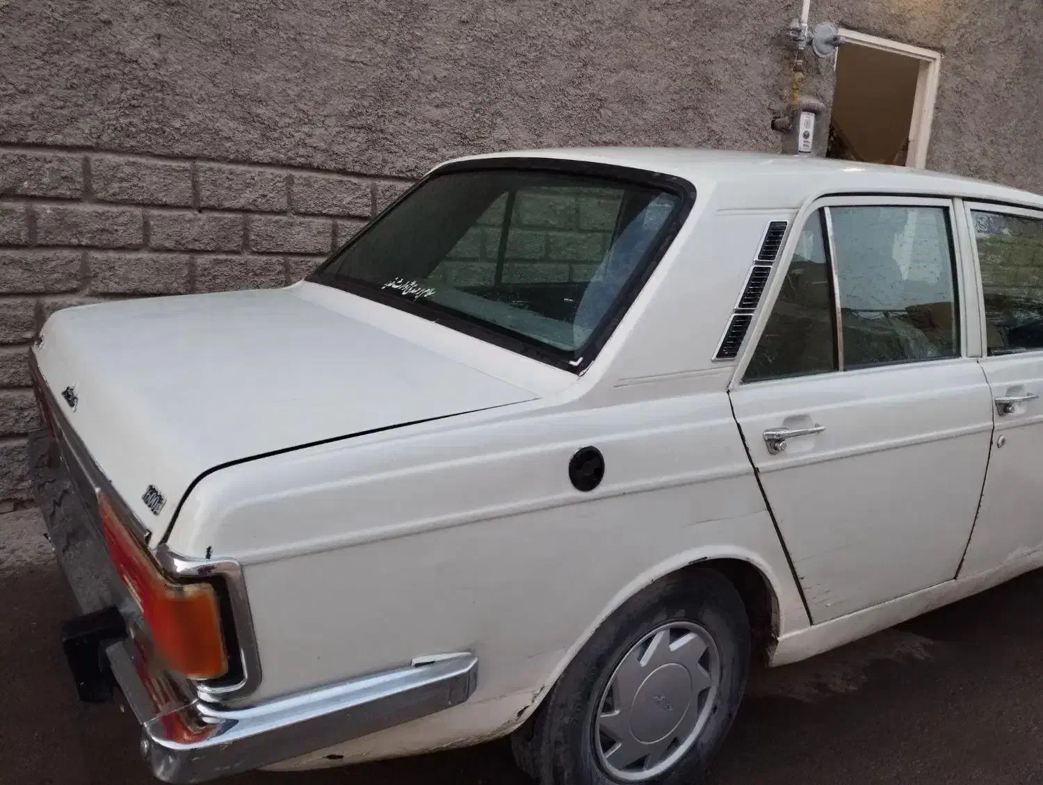 پیکان تمیز مدل۸۳|خودرو سواری و وانت|اصفهان, براآن شمالی|دیوار