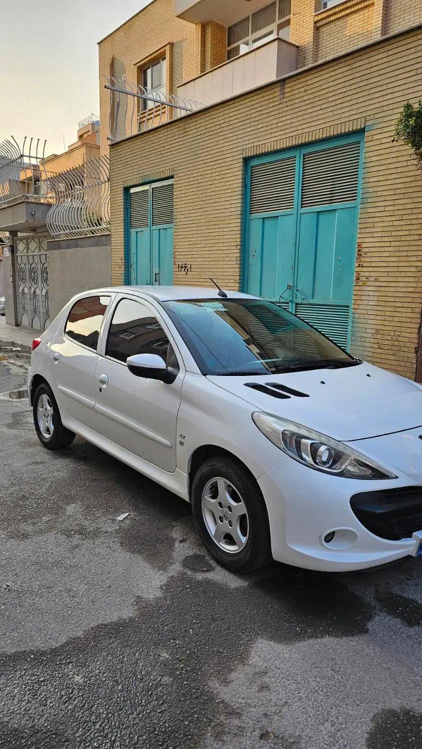 207 مدل ۹۹|خودرو سواری و وانت|اصفهان, کشاورزی|دیوار