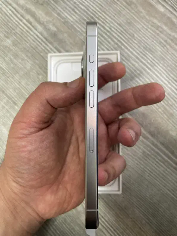 ایفون ۱۵ پرو درحد نو z/a|موبایل|تهران, گرگان|دیوار