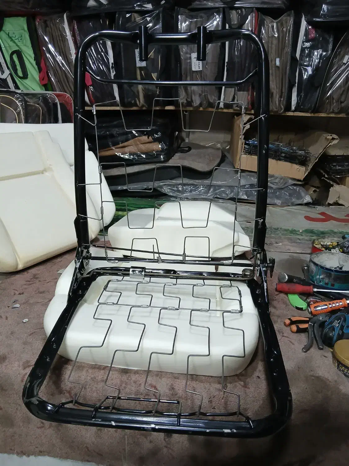 اسکلت صندلی پژو و سمند|قطعات یدکی و لوازم جانبی|قدس, شهرقدس|دیوار