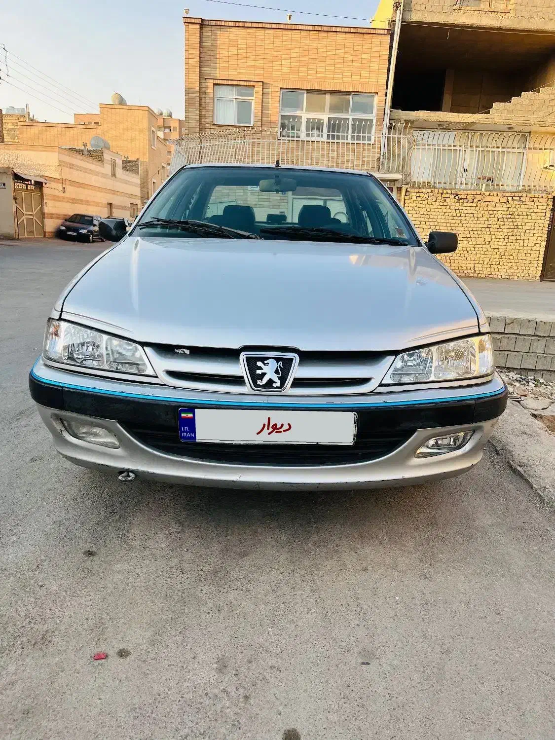پژو پارس۸۴شاسی سالم کامل رنگ نقد و اقساط|خودرو سواری و وانت|اصفهان, رهنان|دیوار