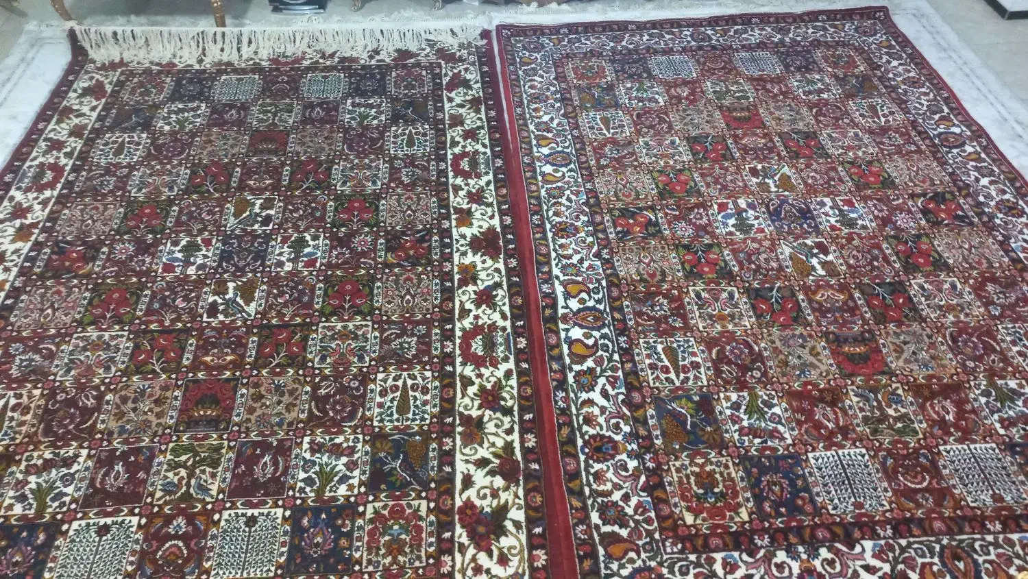 دوعدد فرش چالشتر بسیار زیبا و نفیس اندازه ۳.۲×۲.۲|فرش|لردگان, |دیوار