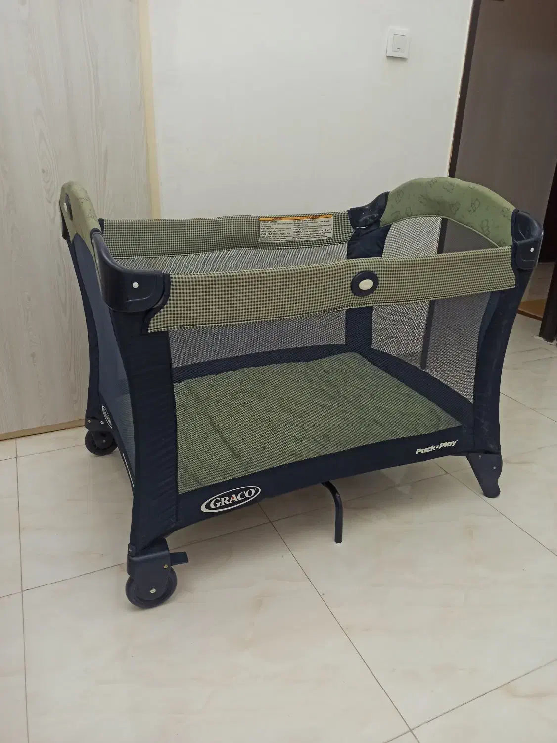 تخت و پارک گراگو|اسباب و اثاث بچه|محمدشهر, محمدشهر|دیوار