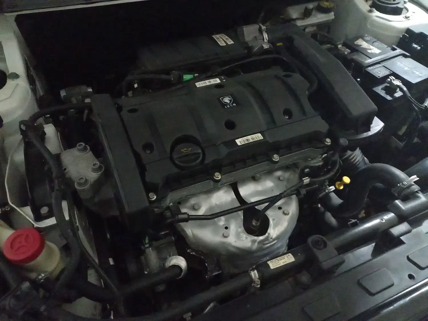 اچ ۳۰ کراس مدل ۹۶ تک برگ سند فوق العاده تمییز|خودرو سواری و وانت|شاهینشهر, فردوسی|دیوار