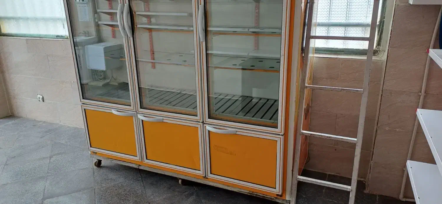 یخچال ایستاده فروشگاهی|فروشگاه و مغازه|قرچک, میرزائی شمالی|دیوار