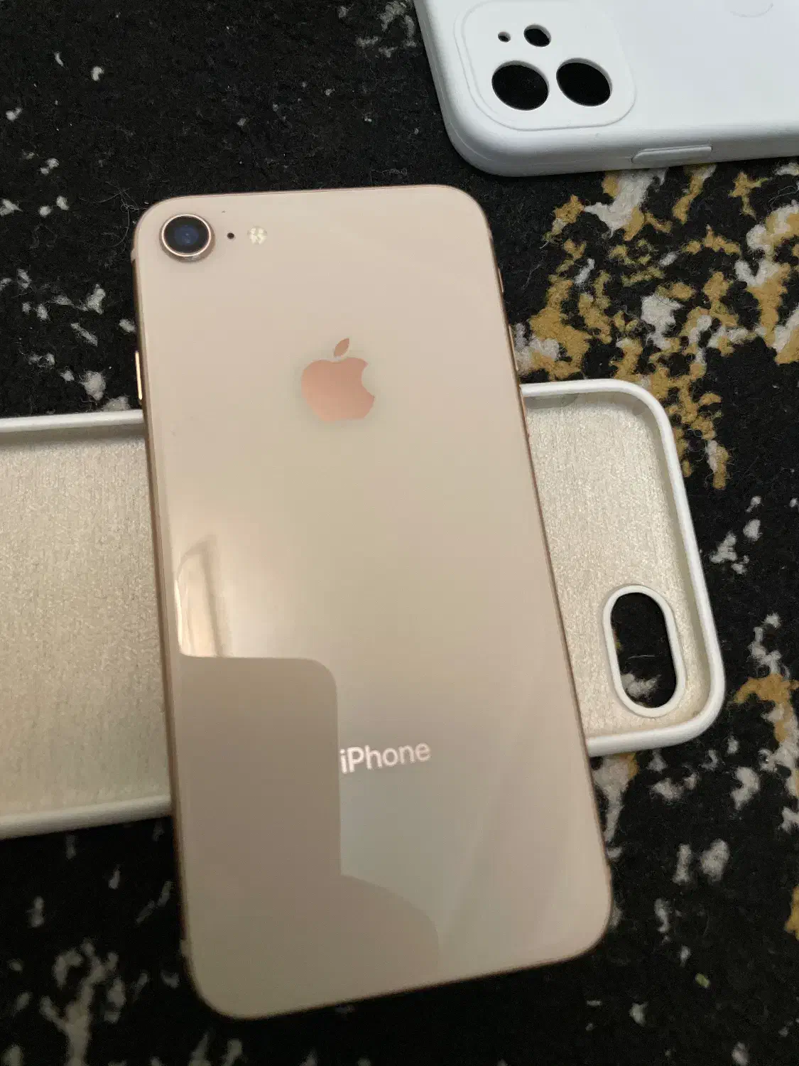 ایفون ۸ تمیز|موبایل|ملارد, |دیوار