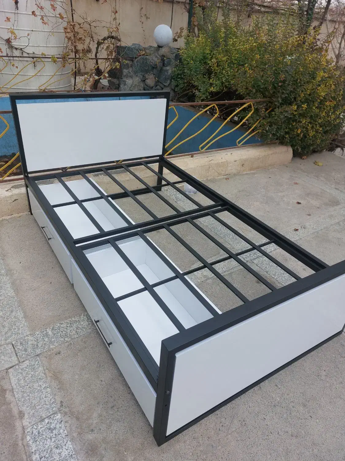 تولید انواع تخت سفارشی چوب فلز|تخت و سرویس خواب|مشهد, سازمان آب|دیوار