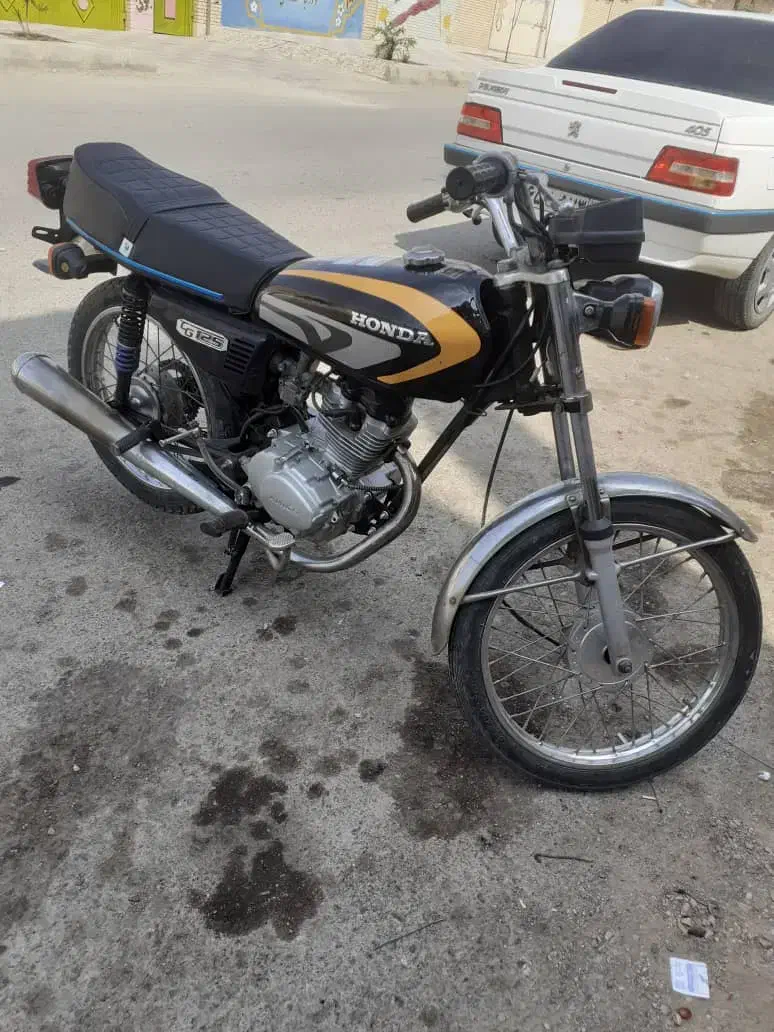موتور هندا ۱۲۵ مدل ۸۳|موتورسیکلت|بختگان, |دیوار