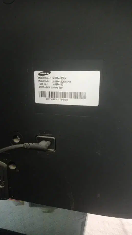 تلوزیون ال ای دی|تلویزیون و پروژکتور|یزد, |دیوار