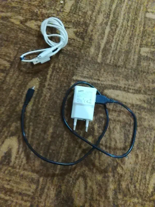 شارژر سامسونگ با یه کابل اشانتیون|لوازم جانبی موبایل و تبلت|کازرون, |دیوار