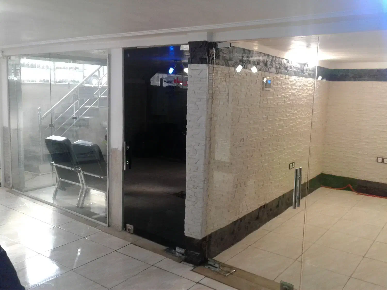 فروش مغازه ۱۲ متری خ تختی|فروش مغازه و غرفه|خمین, |دیوار