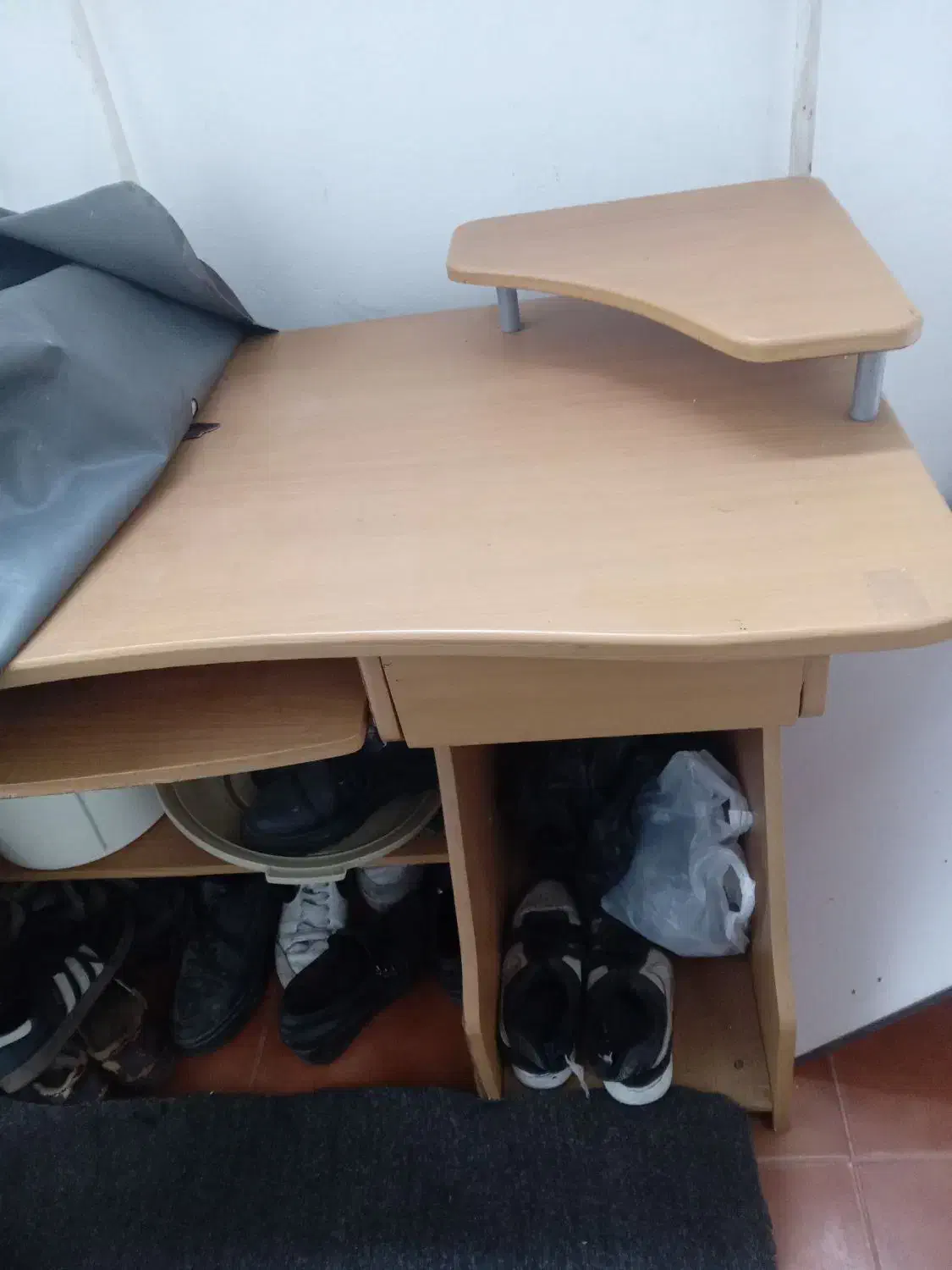 میز کامپیوتر|میز تحریر و کامپیوتر|ساری, |دیوار