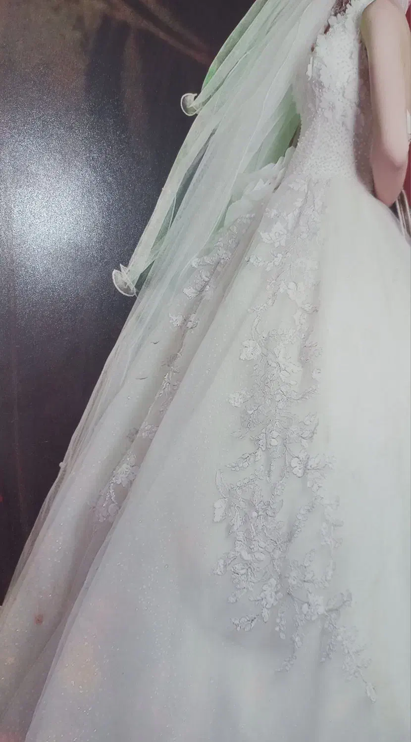 لباس عروس|لباس|کرج, دهقان ویلا|دیوار