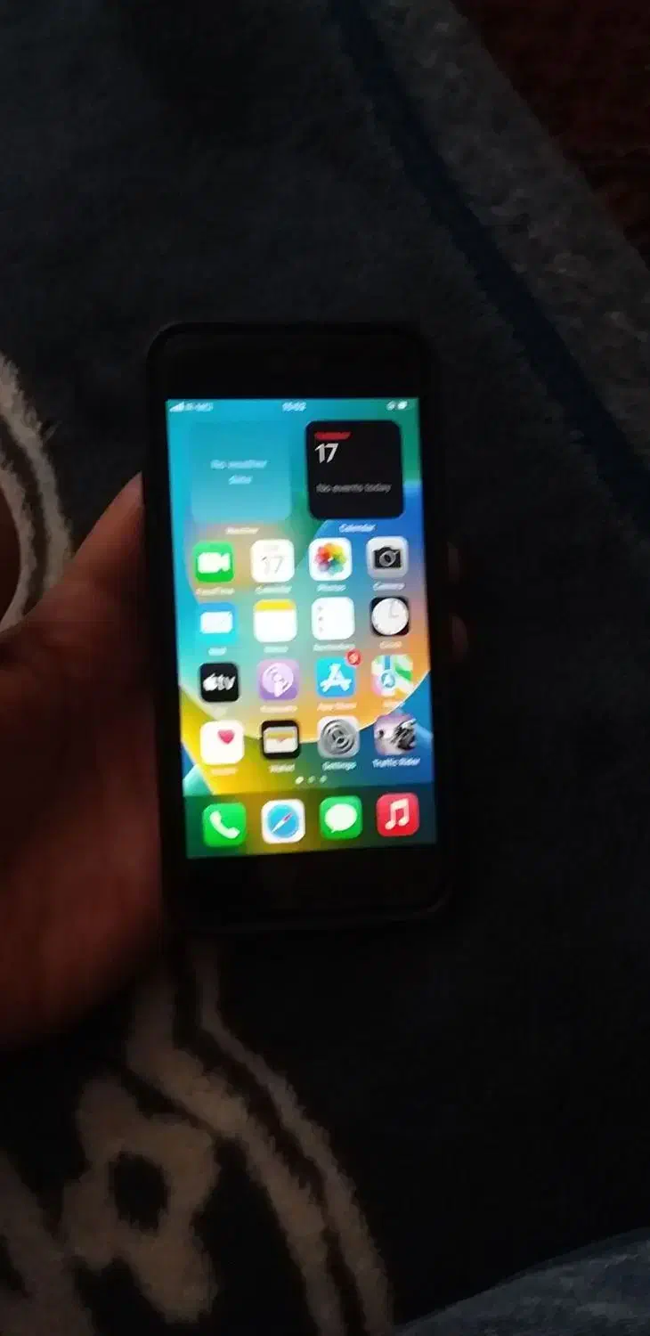 iphone 8|موبایل|کرج, گوهردشت|دیوار