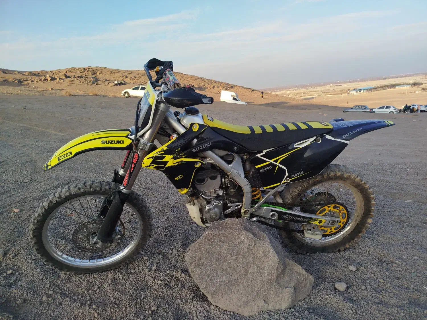 rmz250|موتورسیکلت|کرج, ساسانی (قلمستان)|دیوار