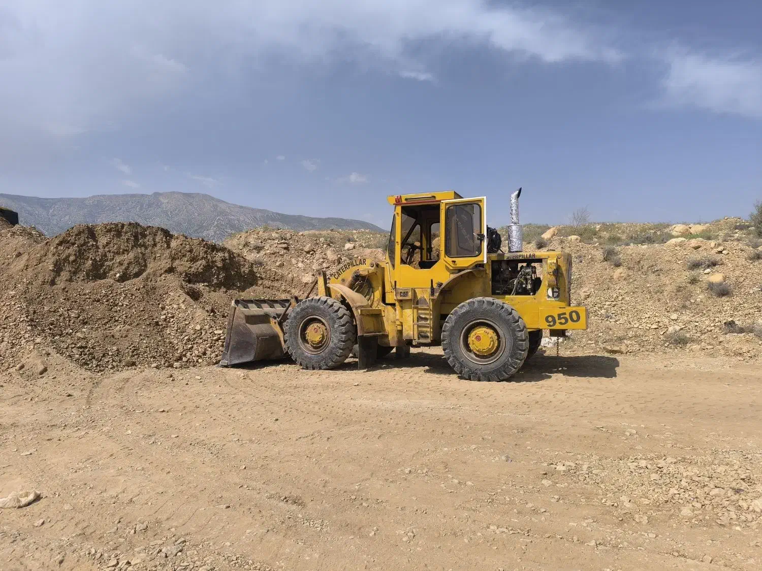 لودر کاتر پیلار 950|خودرو سنگین|خرامه, |دیوار