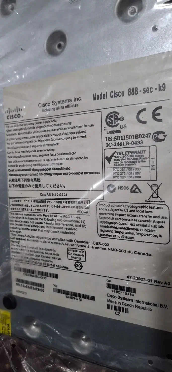 ۲ عدد روتر سیسکو مدل ۸۸۸k9 با وسایلشون|مودم و تجهیزات شبکه|تهران, حر|دیوار