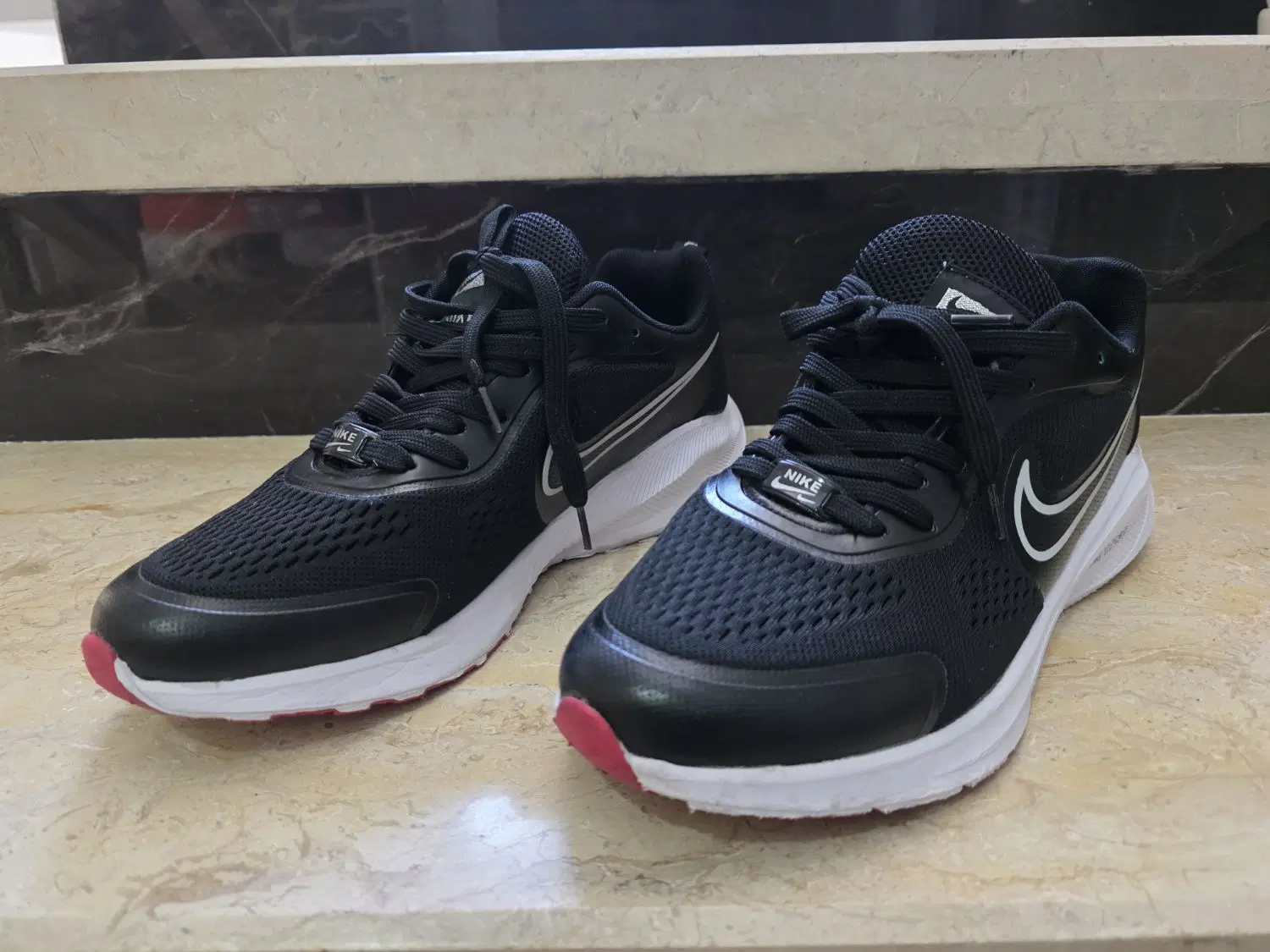 کتونی رانینگ نایک Nike سایز 45|کیف، کفش، کمربند|تهران, مهرآباد|دیوار