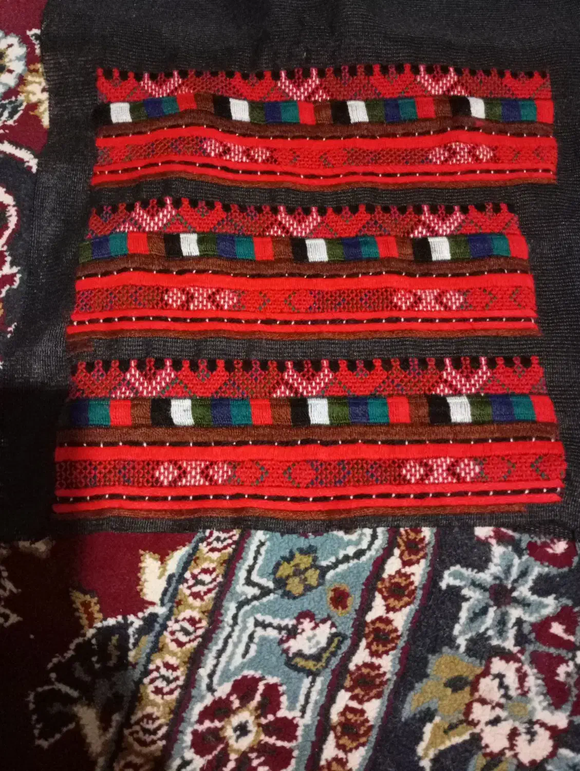 گفتان|لباس|نیمروز, |دیوار