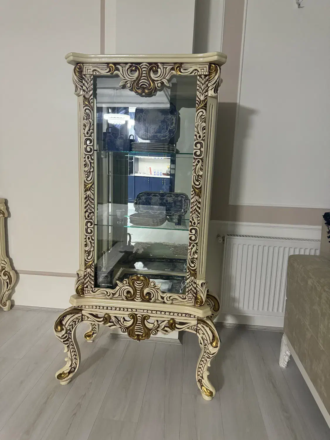 بوفه چوبی|بوفه، ویترین، کنسول|خوی, |دیوار