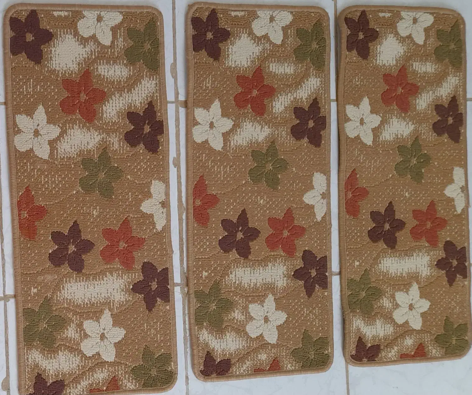 روپله  وپاگرد دردهگلان|فرش|دهگلان, |دیوار