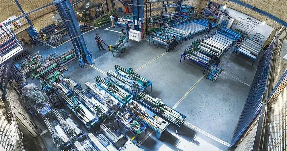 مونتاژ کار فنی|استخدام صنعتی، فنی، مهندسی|اندیشه, اندیشه فاز ۵|دیوار