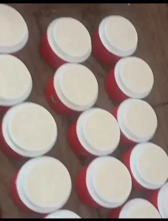 کرم اماراتی|آرایشی، بهداشتی، درمانی|چهارباغ, |دیوار