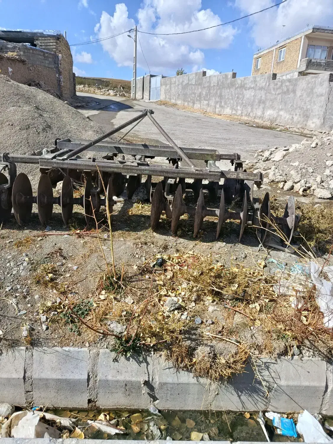 ابزار آلات کشاورزی|ماشین‌آلات صنعتی|چاراویماق, |دیوار