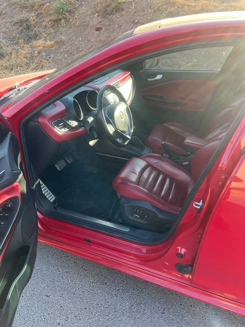 آلفارومئو جولیتا 2016|خودرو سواری و وانت|تهران, نارمک|دیوار