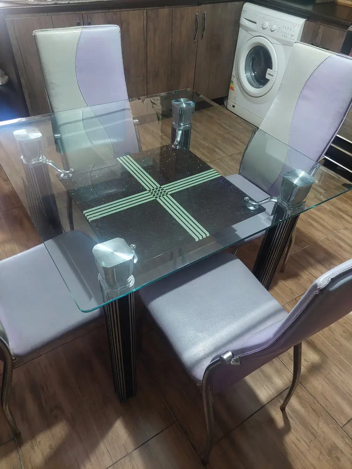 میز ناهارخوری شیشه ای|میز و صندلی غذاخوری|ورامین, خیر آباد|دیوار