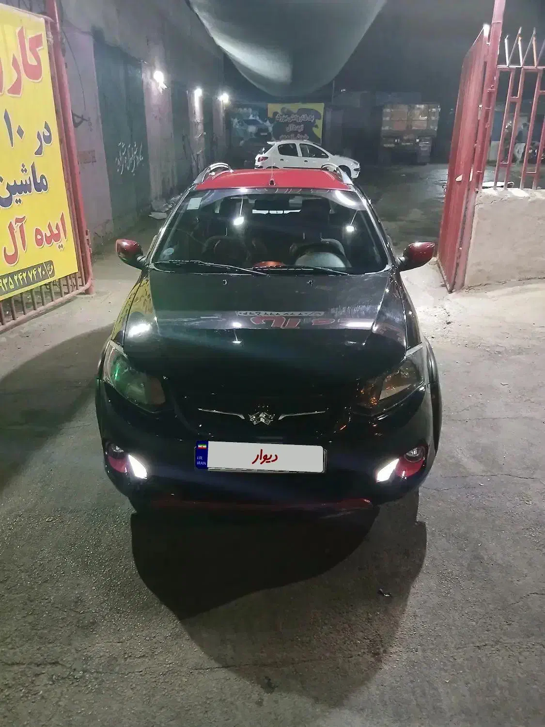 کوییک آر مشکی قرمز|خودرو سواری و وانت|مشهد, الهیه|دیوار