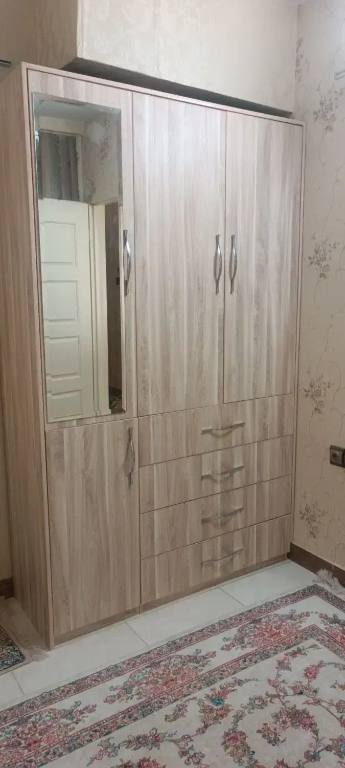 کمد سیار|جاکفشی، کمد، دراور|قرچک, شهرک طلائیه|دیوار