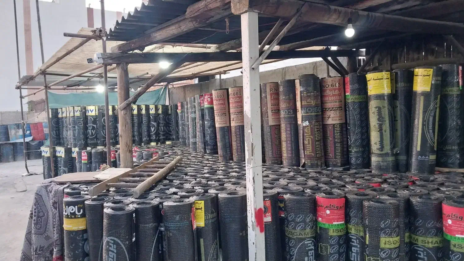 نصب و فروش ایزوگام دلیجان،قیر ،آسفالت و شیب بندی|خدمات پیشه و مهارت|شهرکرد, |دیوار