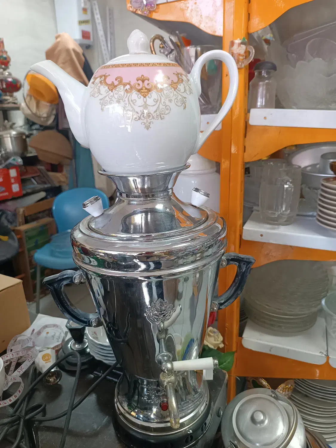 سماور گازی و برقی|سماور، چایساز، قهوهساز|شاهینشهر, خانه کارگر|دیوار