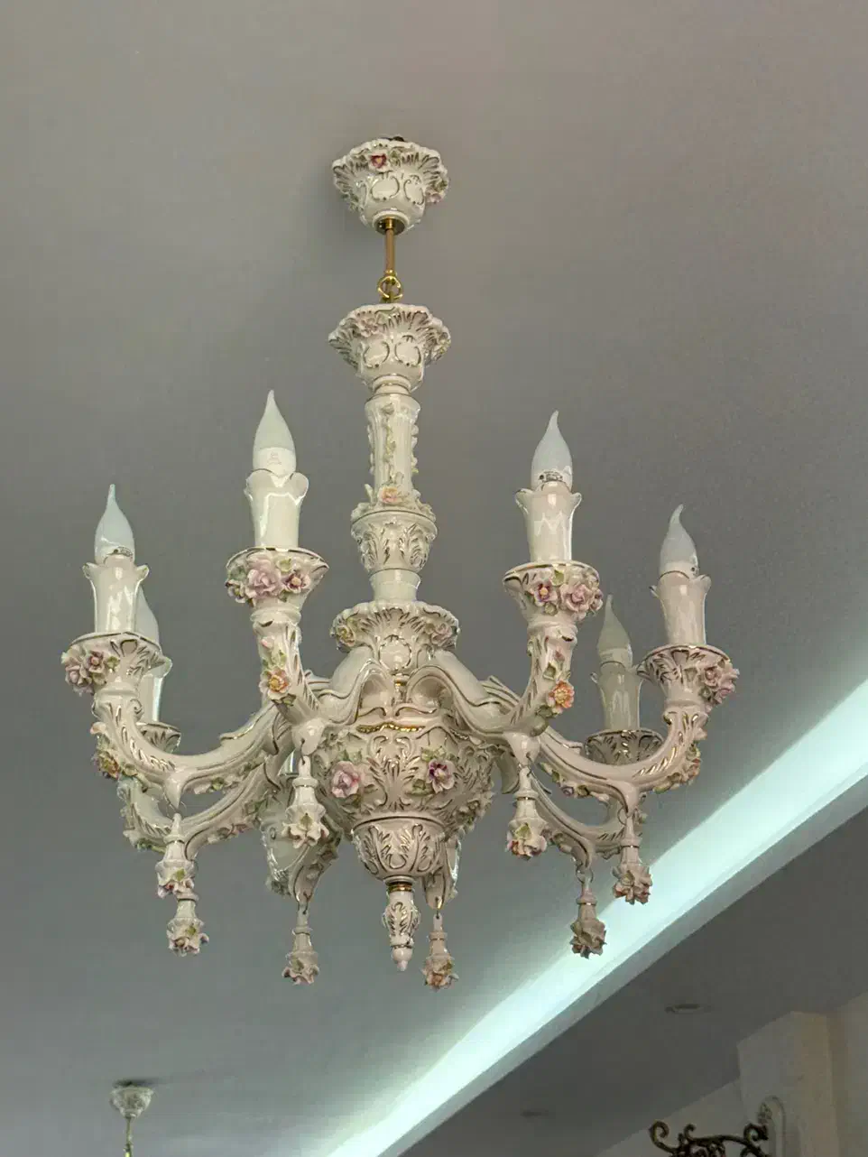 لوستر چینی آنتیک مدل گل برجسته یاس|لوستر و چراغ آویز|تهران, پونک|دیوار