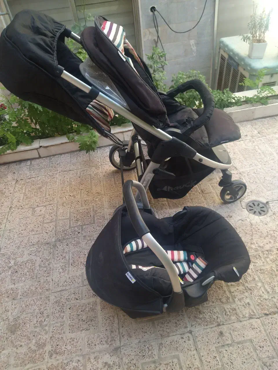 کالسکه بچه|کالسکه و لوازم جانبی|مشهد, راهنمایی|دیوار