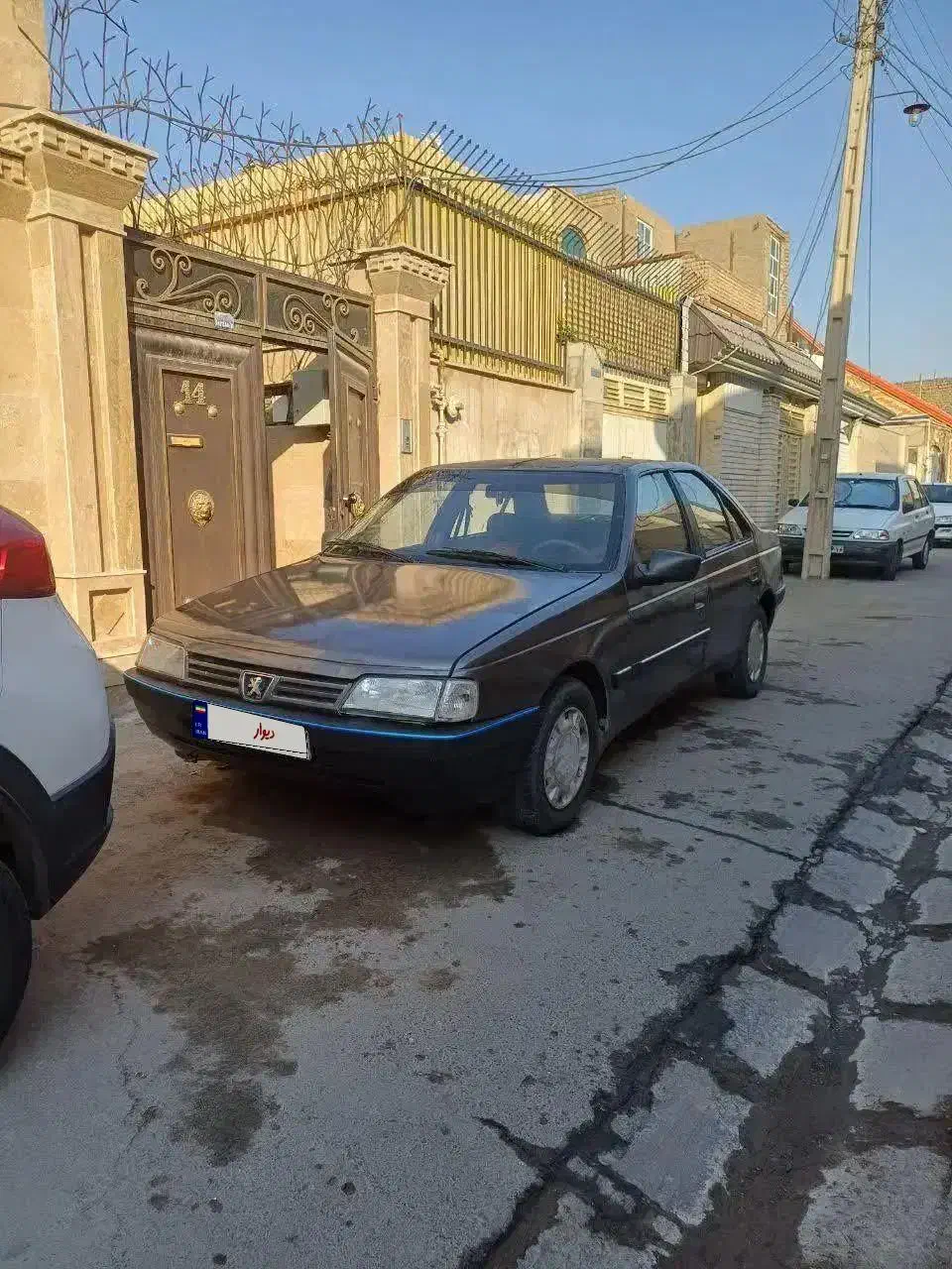 ماشین پژو ۲۰۰۰|خودرو سواری و وانت|قم, تولید دارو و یخچال|دیوار