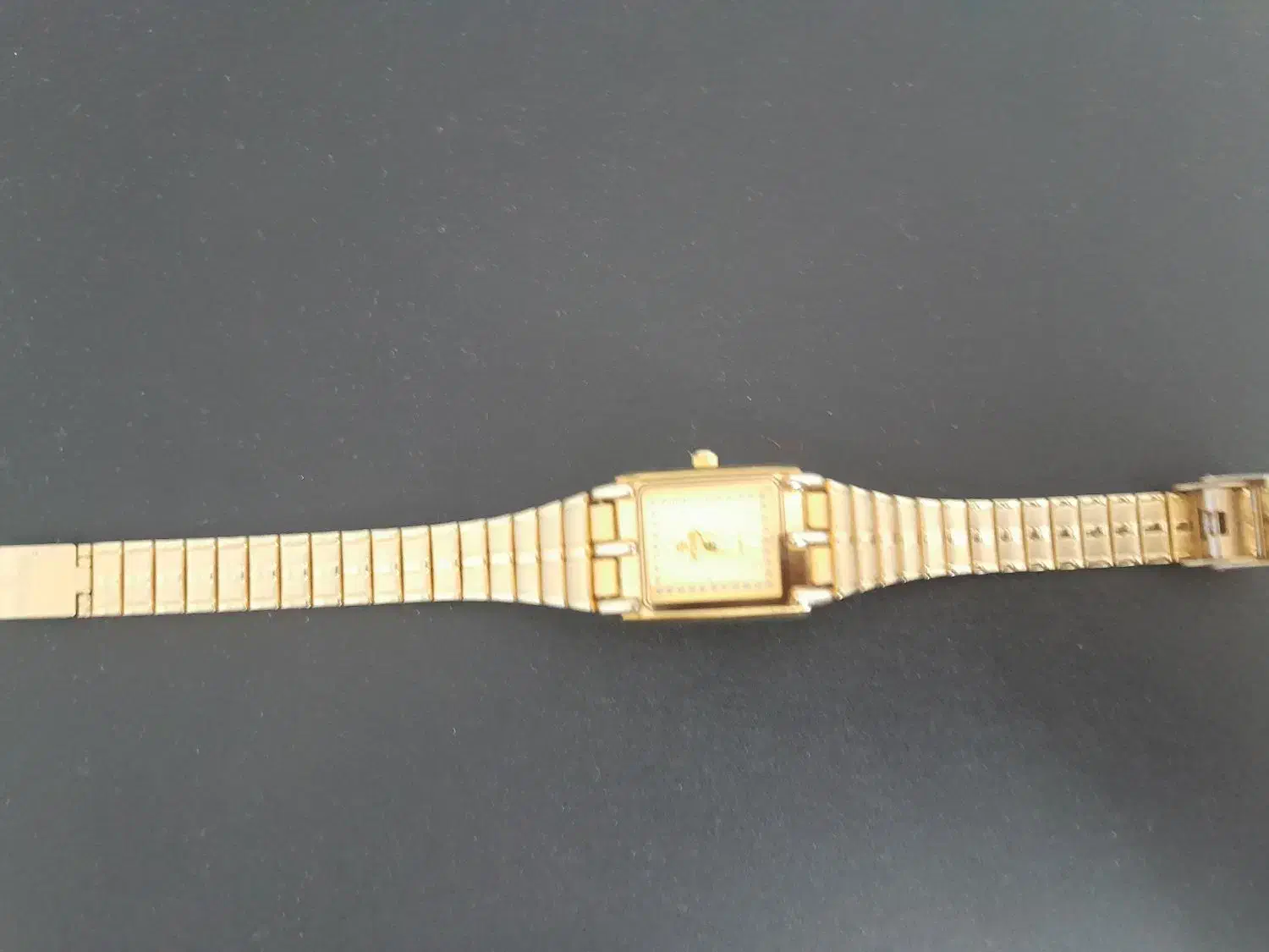 ساعت مچی زنانه|ساعت|میانه, |دیوار