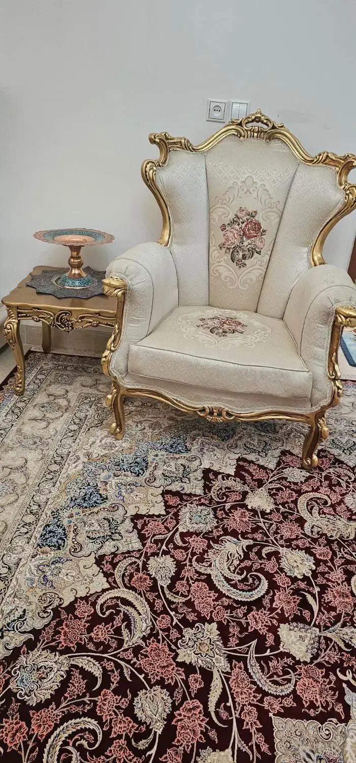 فروش مبل سلطنتی|مبلمان خانگی و میز عسلی|بیرجند, |دیوار