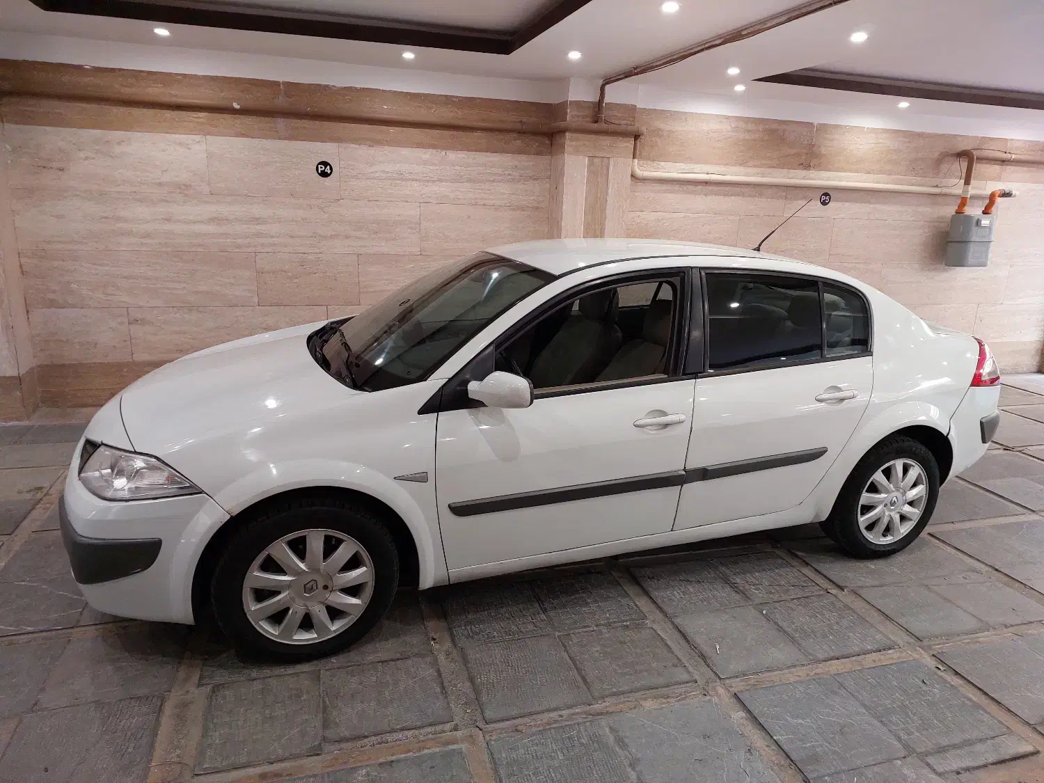 مگان ۹۱، ۲۰۰۰|خودرو سواری و وانت|تهران, ارامنه|دیوار