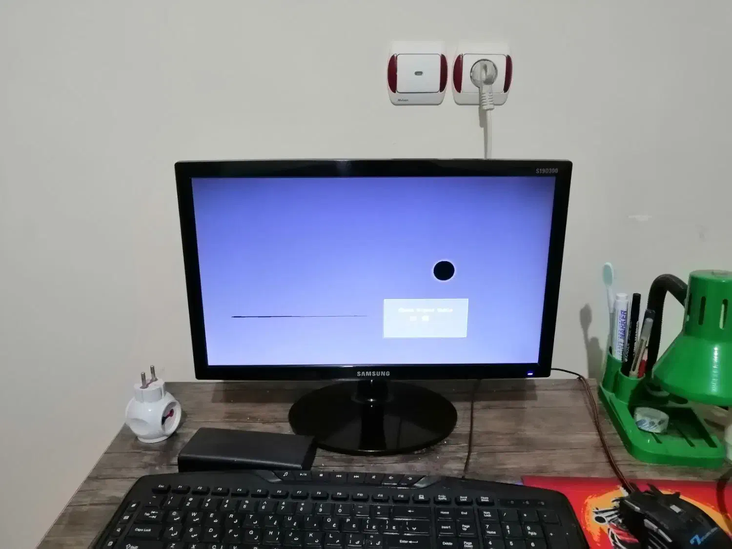 مانیتور سامسونگ مدلS19D300|قطعات و لوازم جانبی رایانه|شیراز, شهرک مهدیه|دیوار