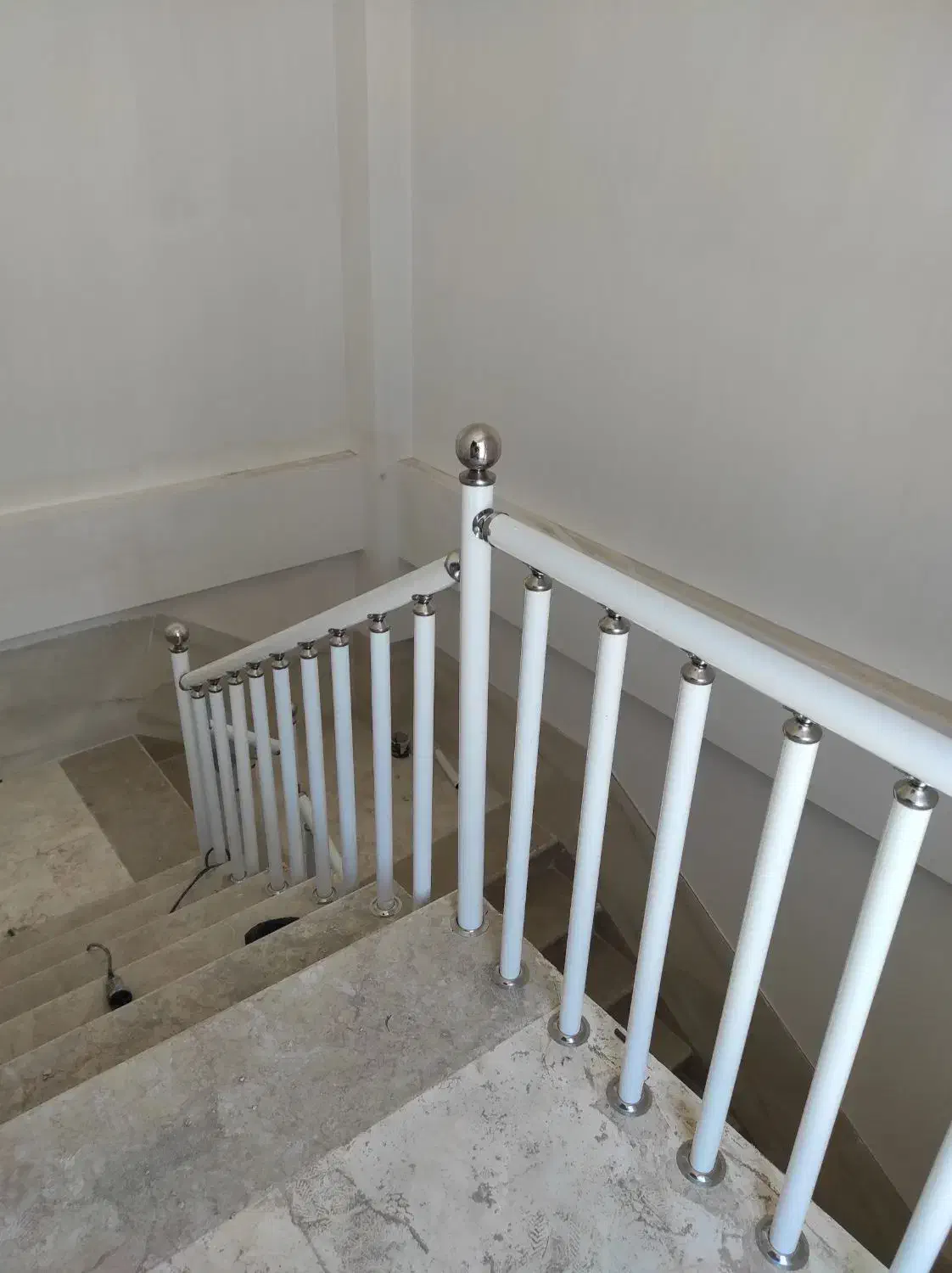 استیل پورکریم|خدمات پیشه و مهارت|سقز, |دیوار