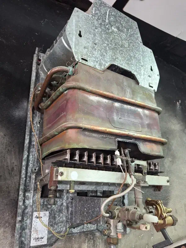 آبگرم کن دیواری|آبگرمکن، پکیج، شوفاژ|اسالم, |دیوار